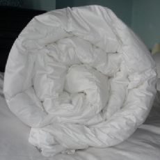 Dacron Comforel hollow fibre duvet